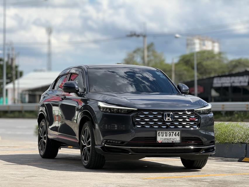 2024 HONDA HRV, 1.5 RS eHEV โฉม ปี21-ปัจจุบัน HYBRID e:HEV RS TOPสุด หลังคา Panoramic Sunroo รูปย่อยที่ 2