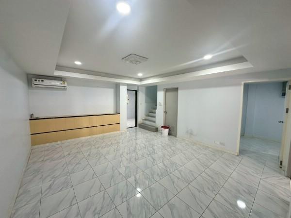 ให้เช่าโฮมออฟฟิศซอยลาดพร้าว80 จำนวน 4 ชั้น เขตวังทองหลาง กรุงเทพ 8