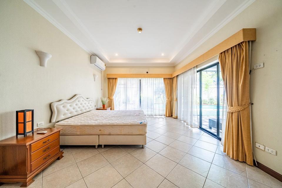 For sale Majestic Pattaya 16.5 Million 2