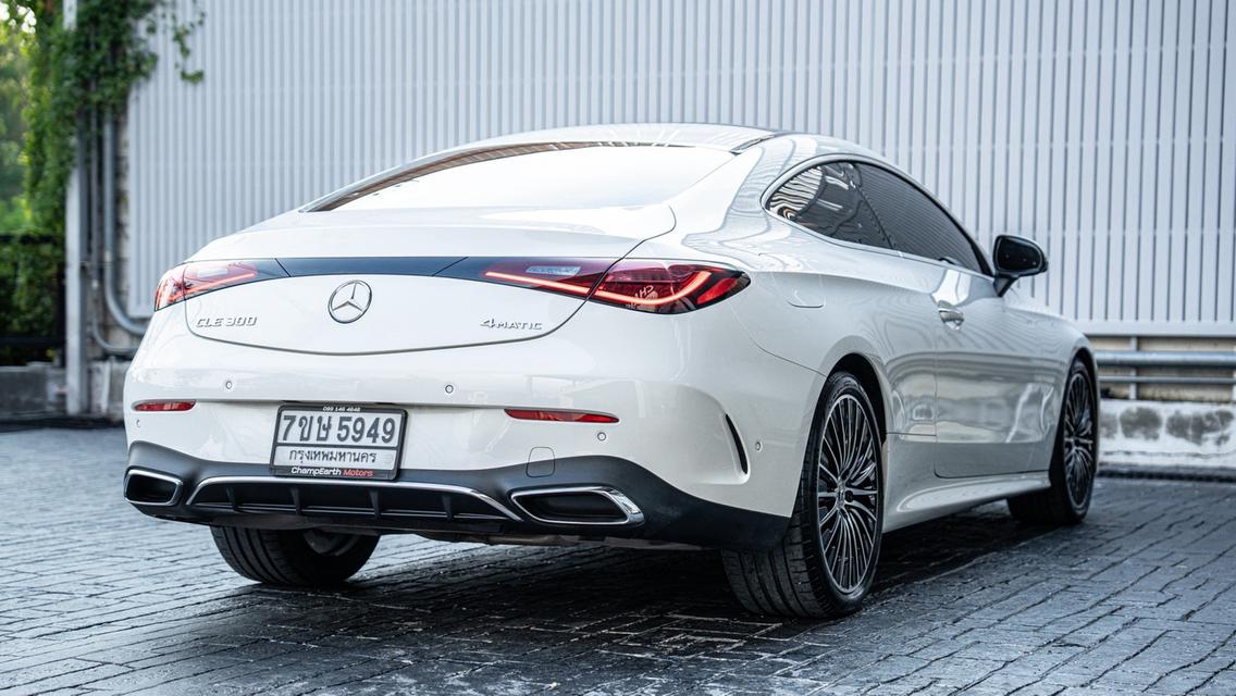 Mercedes-Benz CLE300 4Matic Coupe AMG Dynamic 2025 สีขาว เบาะสีแดง รถออกศูนย์ Benz Thailand เลขไมล์น้อย Warranty ศูนย์เหลือถึง 29/09/2028 รูปที่ 8