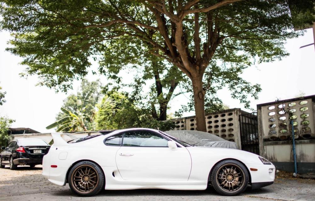 ขายรถสุดฮิต Toyota Supra ปี 2000 2