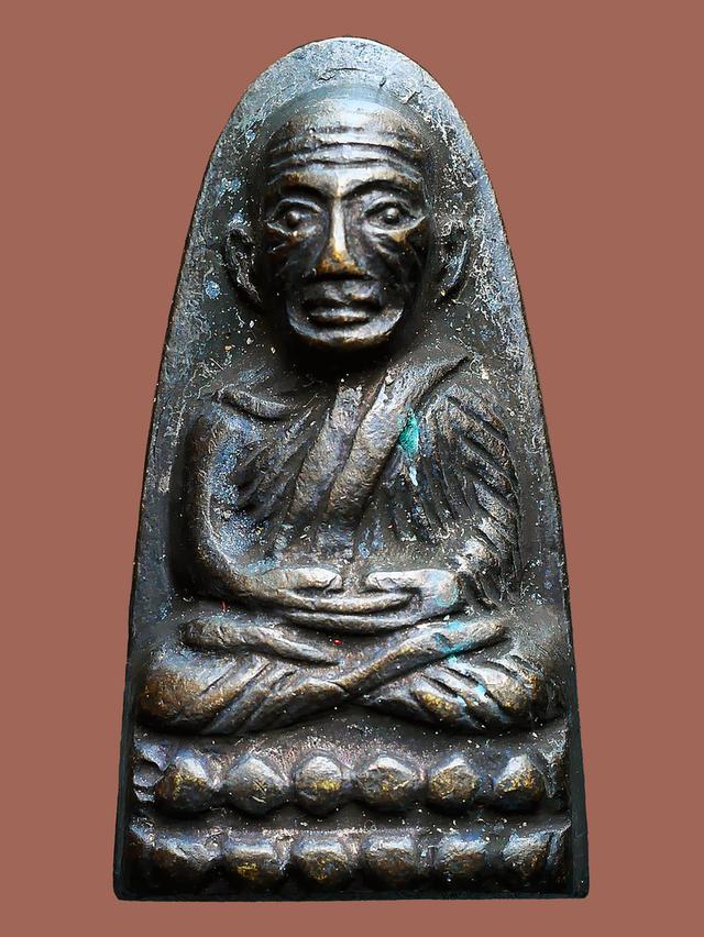 หลวงปู่ทวด เตารีด หลังหนังสือเล็ก วัดช้างให้ ปี 2505...เก่า เดิมๆ