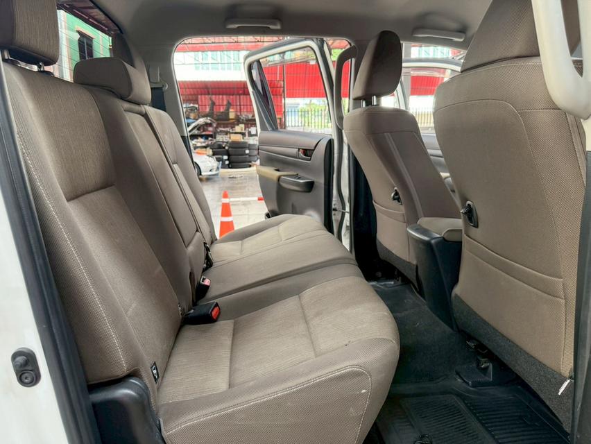 TOYOTA REVO 2.4 E PRERUNNER DOUBLECAB ปี2015 รถบ้านแท้ 9