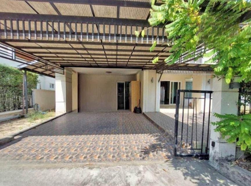 ขายบ้านเดี่ยว 2 ชั้น หมู่บ้านเดอะเซนโทรวงแหวน-อ่อนนุชลาดกระบัง พร้อมเข้าอยู่ ทำเลดี เดินทางสะดวก ใกล้โรบินสัน ลาดกระบัง 1