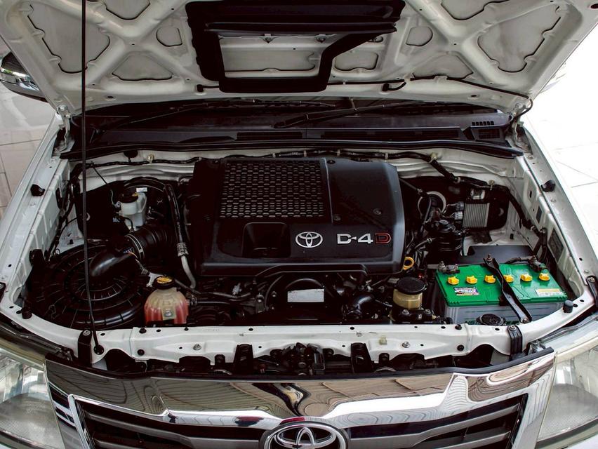 TOYOTA HILUX #VIGO, 2.5 E ปี 2014  8