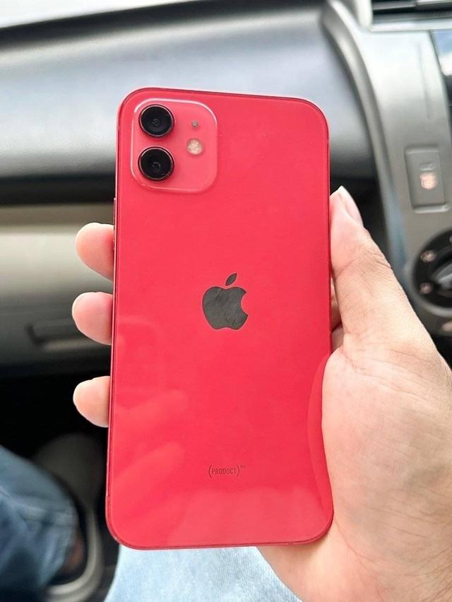iphone 12 มือสอง สีแดง ศูนย์ไทย