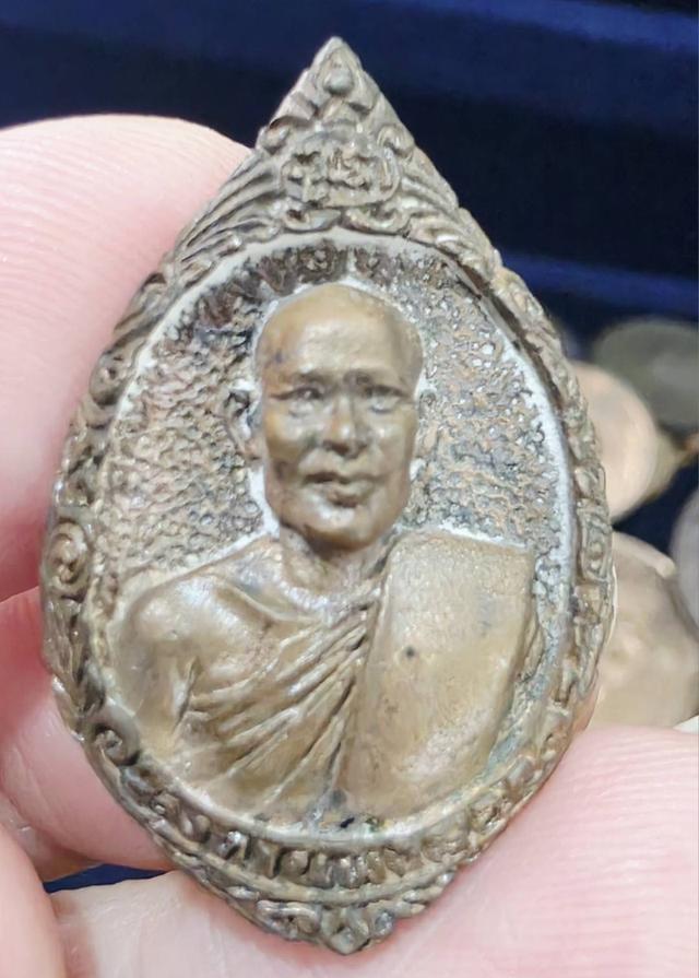 พระเกจิ เเท้ 9