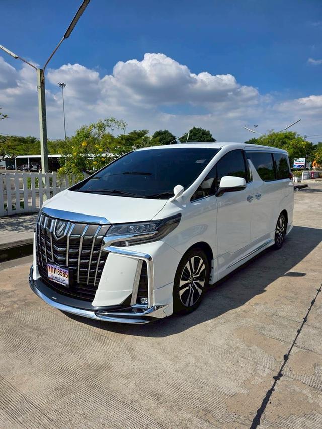 Toyota ALPHARD 2.5SC PACKAGE สีขาว ปี 2020 ไมล์ 43,000 กม.