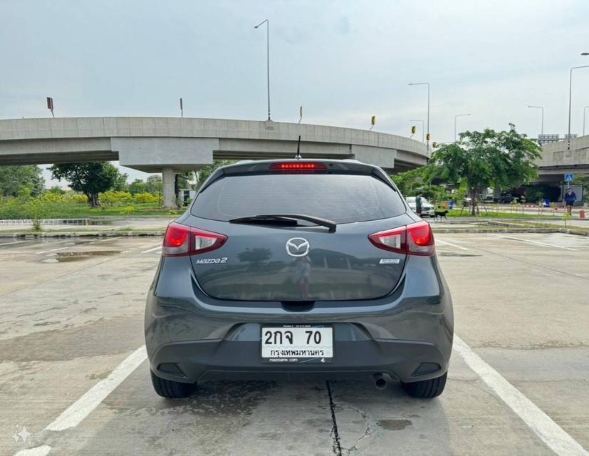 Mazda  2 Skyactive1.3 2016 Sports Standard Hatchback  (พร้อมทะเบียนสวย)   10