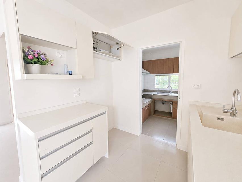 ขายบ้านเดี่ยว 2 ชั้น หลังริม หมู่บ้านมัณฑนา รามอินทรา–วงแหวน 13