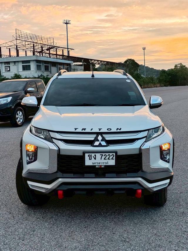 ขายรถยนต์มือสอง