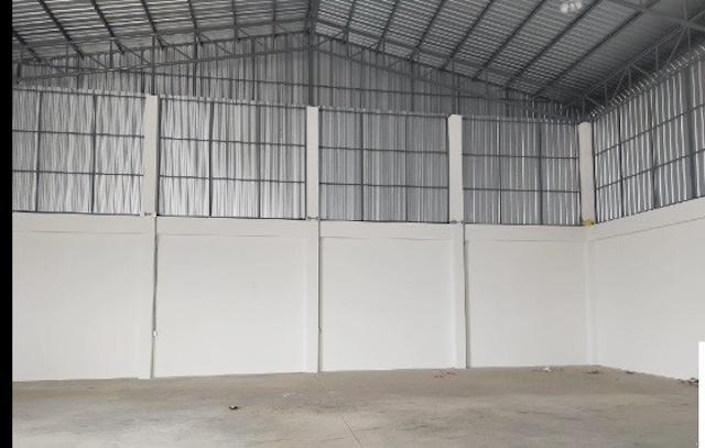 ให้เช่าโรงงานพร้อมสำนักงานและที่พักอาศัย ถนนบางบัวทอง-สุพรรณบุรี รถเทรลเลอร์ เข้า-ออกสะดวก 2