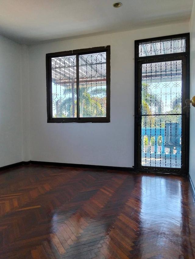 บ้านเดี่ยว5ห้องนอน3ห้องน้ำ เนื้อที่ 2งาน 60ตรว. บ.หนองสะโน ต.ดอนนางหงส์ อ.ธาตุพนม จ.นครพนม 14