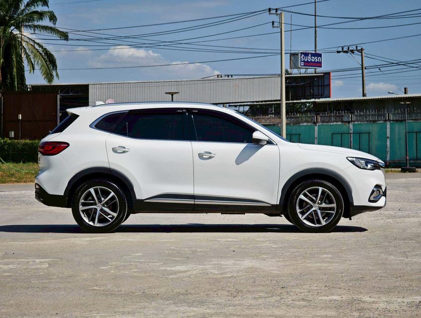 MG HS 1.5 Turbo X 2WD 9