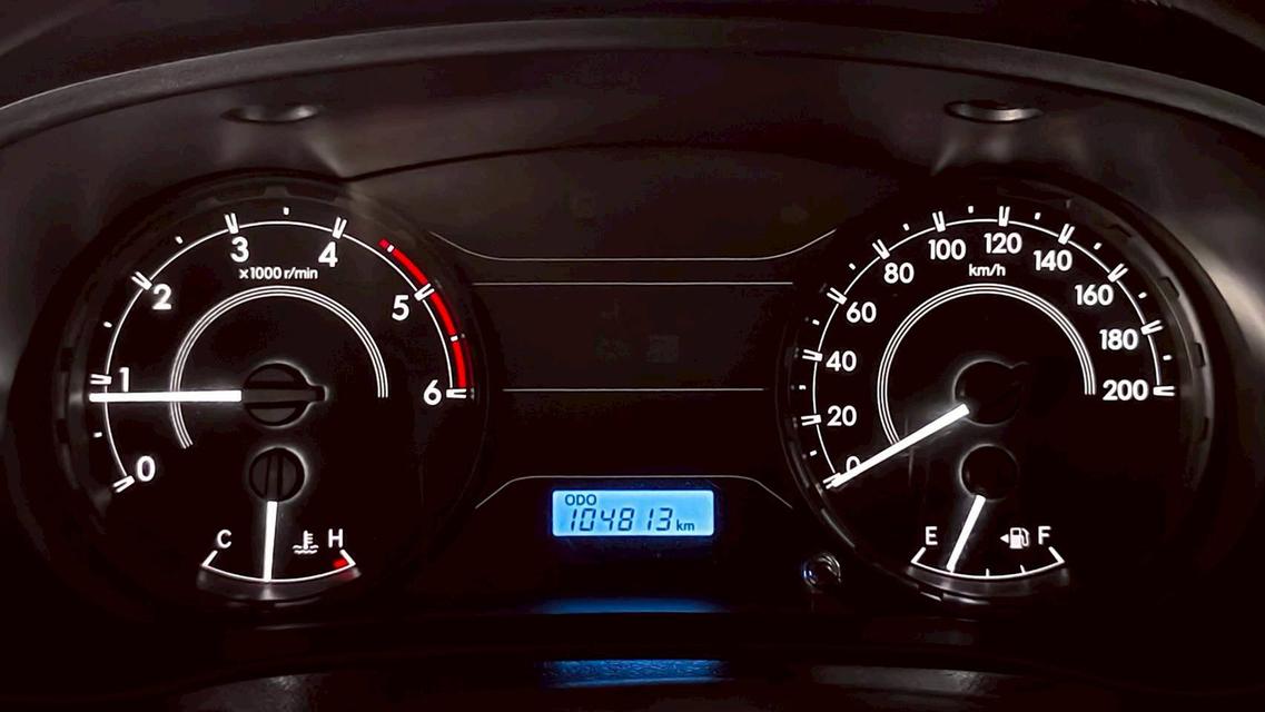 ขาย Toyota Revo 2.8J Plus ปี19 8