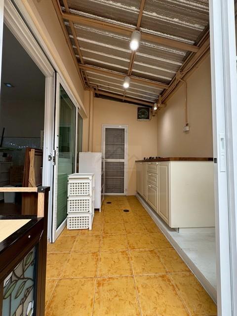 ขายทาวน์โฮม 2 ชั้น 21.10 ตรม. Golden Town วัชรพล - สุขาภิบาล 5 ใกล้ทางด่วนสุขาภิบาล 5 4