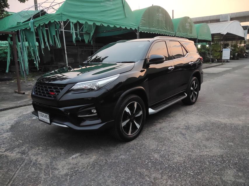 TOYOTA FORTUNER 2.8 TRD SPORTIVO BLACK TOP4WD ปี 2019 1