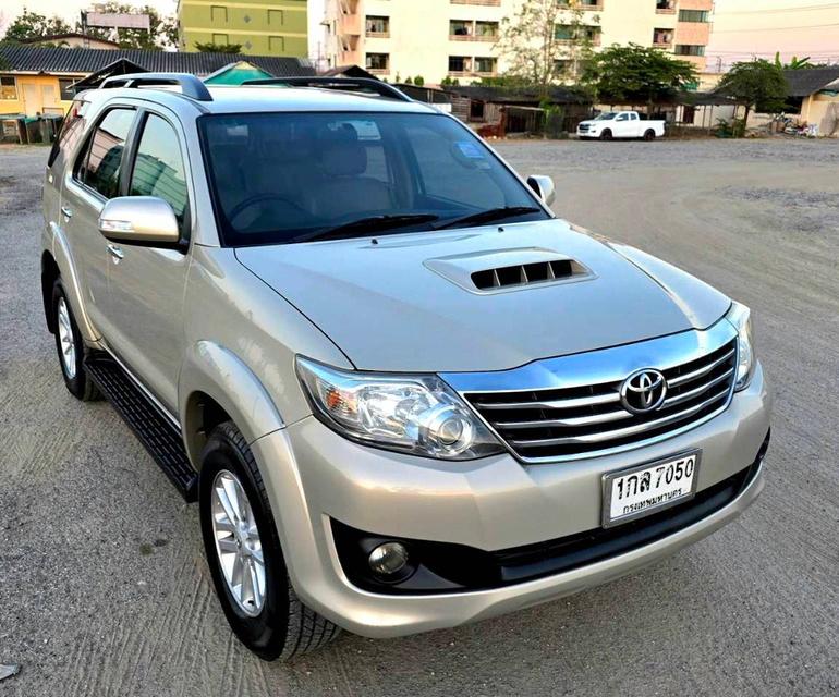 2013 TOYOTA FORTUNER 2.5V AUTO รถสวย  19