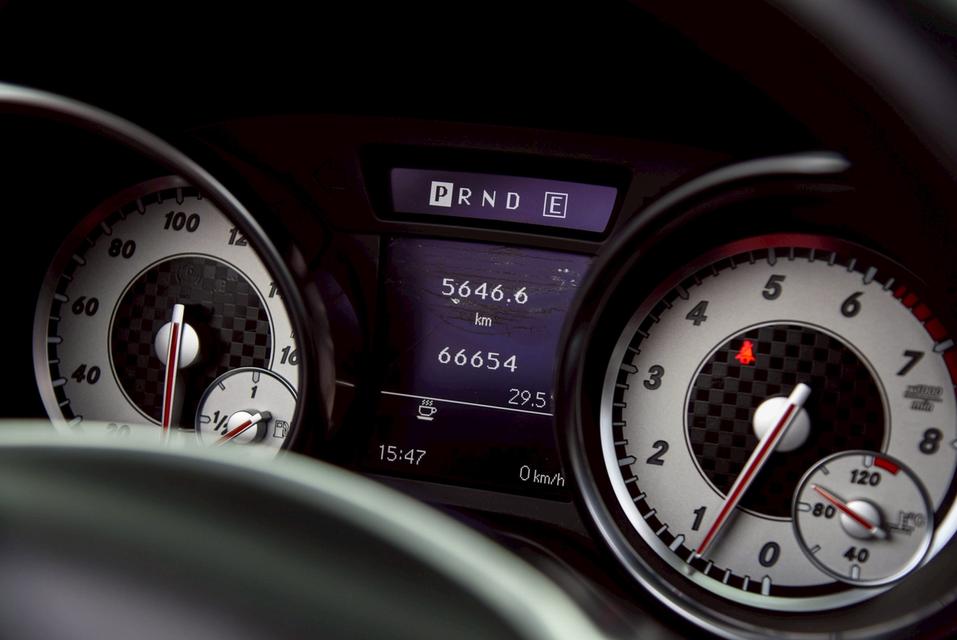 รหัสรถ CBL9412 Mercedes-Benz SLK200 AMG AT 2012 17