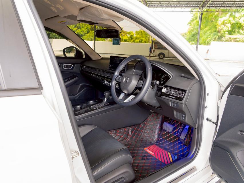 Honda Civic 1.5 EL Turbo ปี 2023 ไมล์ 25,000 km. 9
