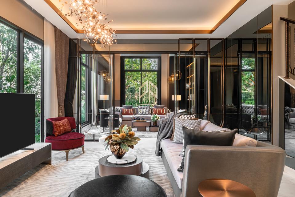 คฤหาสน์หรู 3 ชั้น แซงค์รอยัล ดิ เอททีน บางนา กม 7 CINQ ROYAL The Eighteen, Bangna KM.7 17