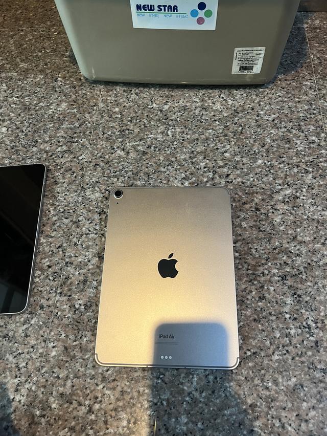 ขายๆๆๆถูกๆๆiPadAir6 M2 สีBlue 256กิ๊กWifi Celluer ใส่ซิมได้เครื่องใช้งานดีทุกๆฟังชั่นรีสโตได้ตลอดไม่มีติดไอคราวคับ Model TH/A สภาพ: 95% สวยๆคับ ราคา รูปย่อยที่ 2