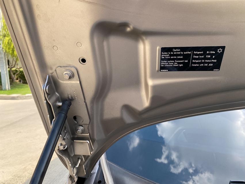 Volvo S60 T8 Recharge Ultimate Dark 2024 รูปที่ 12