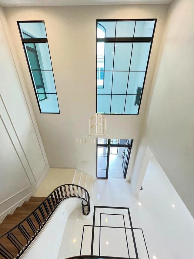 Luxury House For Sale Nantawan Rama 9 – New KrungthepKreetha 12