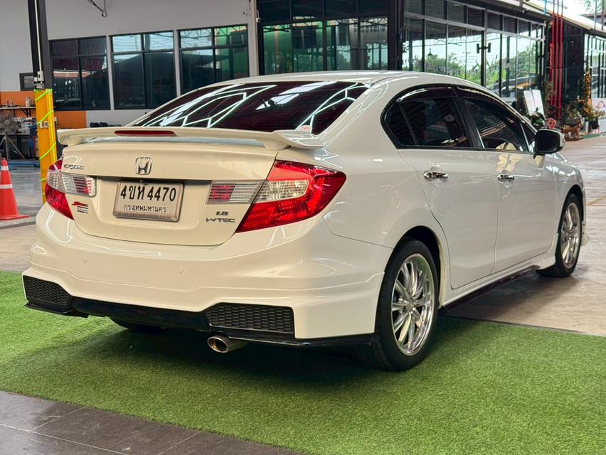 HONDA CIVIC 1.8 ES ปี2015 รถมือเดียว ออกห้างป้ายแดง 8