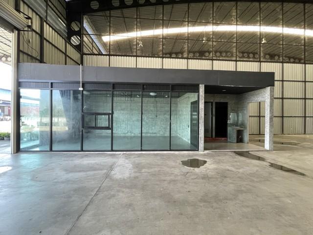 เช่าคลังสินค้า 400 ตารางเมตร พร้อมสำนักงาน ติดซุปเปอร์ไฮยเวย์เชียงใหม่-ลำปาง ตำบลมะเขือแจ้ อำเภอเมือง ลำพูน 1