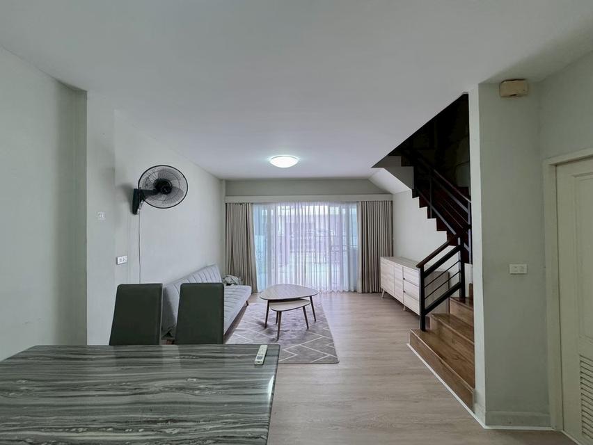 ขายทาวน์โฮม 3 ชั้น โครงการ C-Biz Home เทิดราชัน–ดอนเมือง 18