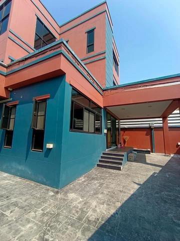 ให้เช่าบ้านเดี่ยว 3 ชั้น 40 ตร.ว. ซอยบางขุนเทียน 6 ใกล้รถไฟฟ้า สถานีบางบอน 2