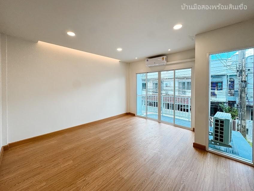 หมู่บ้าน 84 แมนชั่น ประดิษฐ์มนูธรรม 3 20