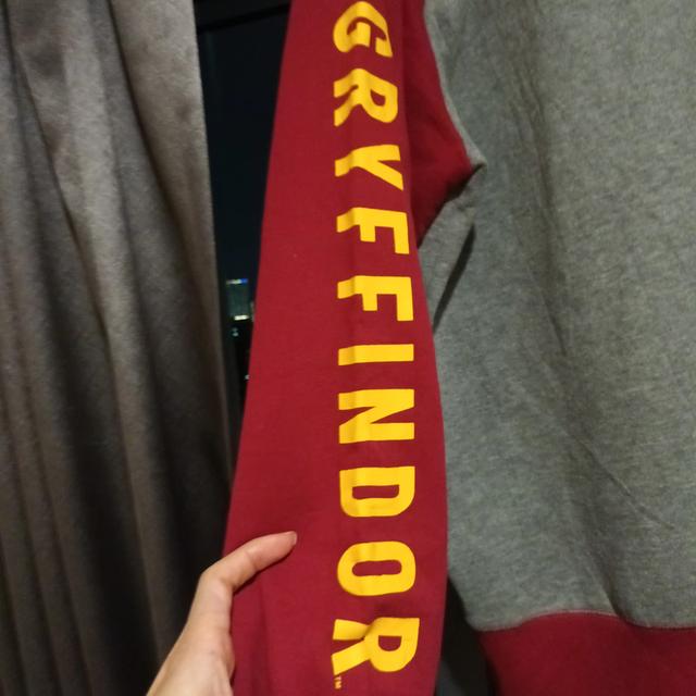เสื้อสเวตเตอร์ แฮรี่ พ็อตเตอร์ 3