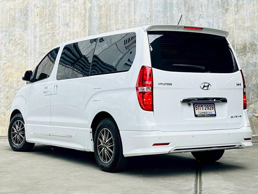 ขาย Hyundai H1 2.5Elite ปี22