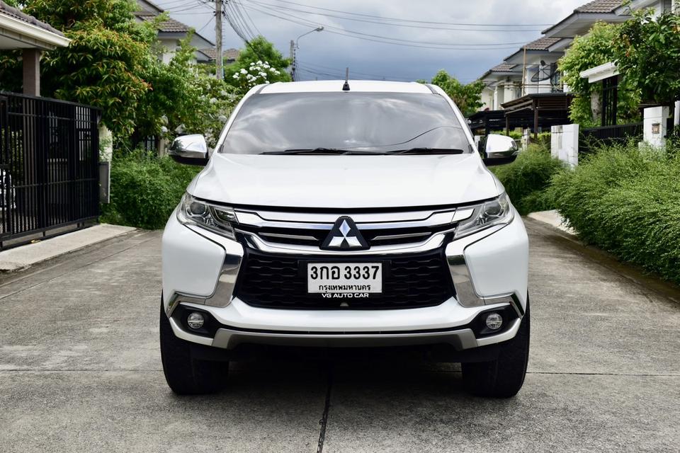 Mitsubishi pajero 2.4 GLS auto  16