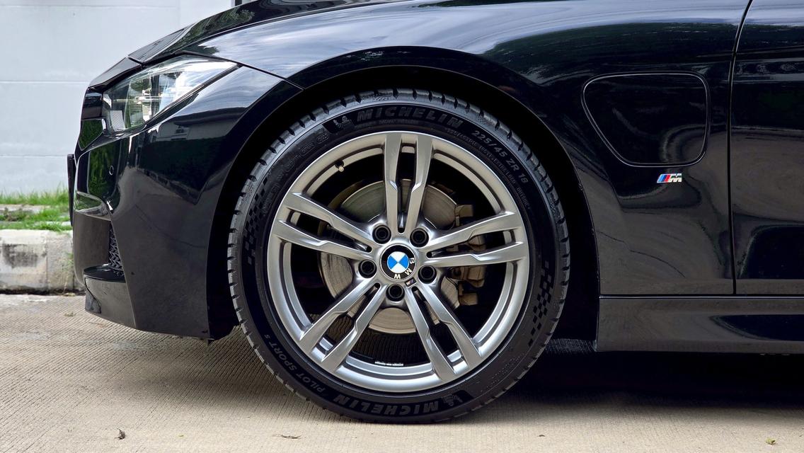 รหัสรถ WB36 Bmw 330e Msport สภาพดีที่สุด ปี 2018 19