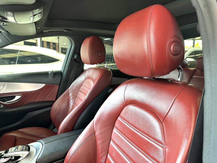 MERCEDES BENZ C220d AMG ปี2019 เครื่องยนต์ดีเซล ไมล์น้อย 15
