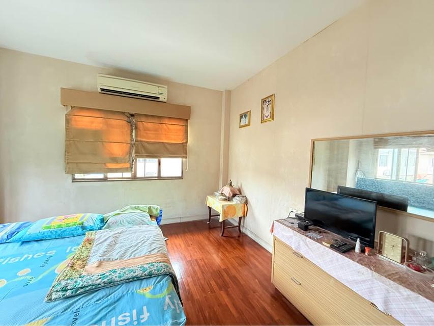 ขายบ้านเดี่ยวพร้อมอยู่ หมู่บ้านเศรษฐสิริ วงแหวน-สุขาภิบาล2 12