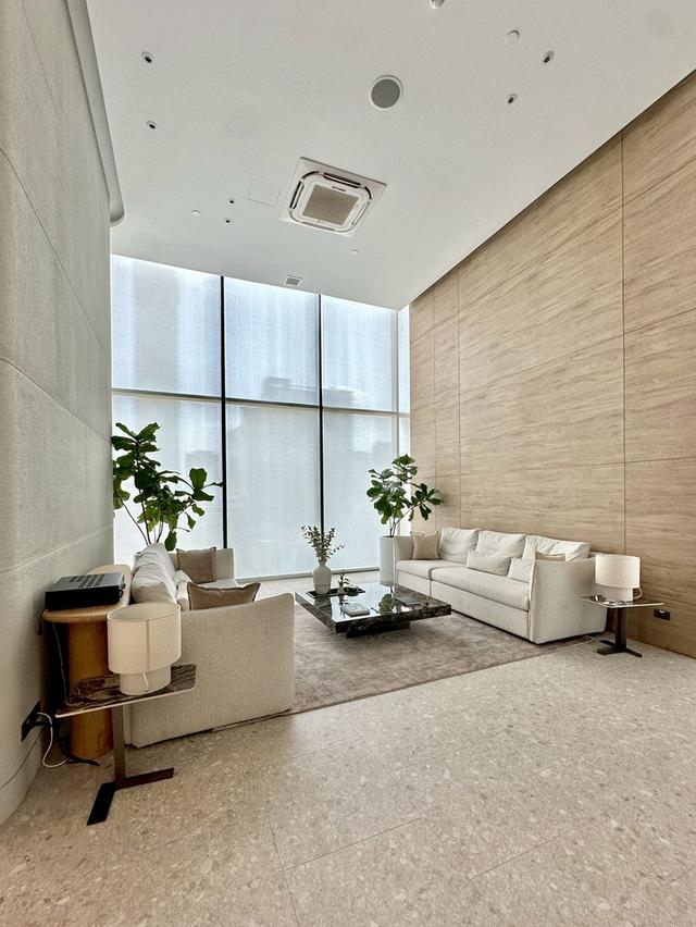 คอนโดใหม่ใจกลางพระราม 9 ทำเลศักยภาพ ใกล้ MRT พระราม 9 และ Central Rama 9 เดินทางสะดวก เข้าเมืองง่าย 16