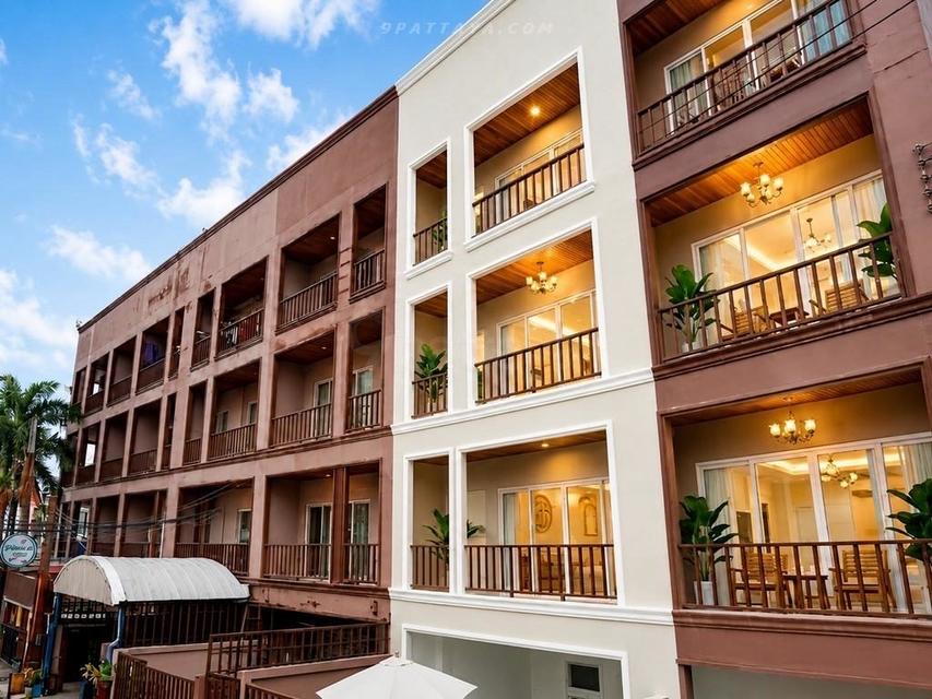 For Rent — 4-Storey Commercial Building on Pratumnak Soi 5, Pattaya 300sqm 3 bedrooms 5 bathrooms walkable to the beach 1