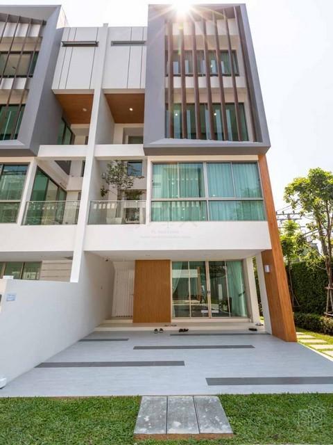 ขายโฮม ออฟฟิศ ใจกลางสุขุมวิท โครงการ ควอลิเทีย สุขุมวิท 62 Qualitia Sukhumvit 62 ใกล้ BTS บางจาก 200 เมตร 1