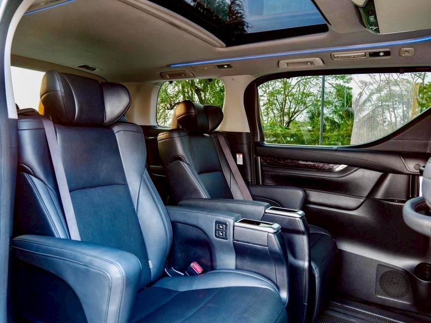 รหัสรถ PR1739 + Toyota Alphard 2.5 SC Package ปี 2020 12