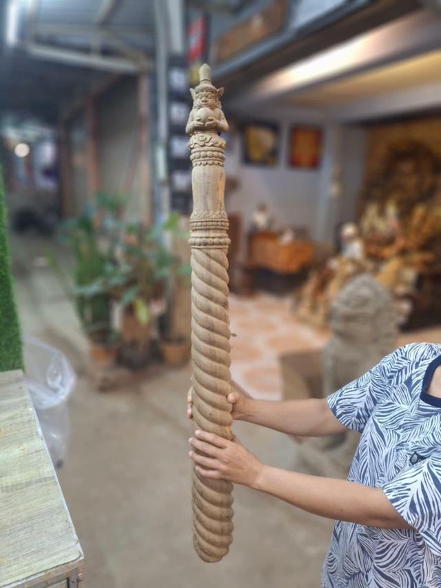 รับแกะสลัก งานไม้สัก รับแกะสลักตามแบบ แกะมือ ช่างล้านนา สล่าแกะสลักไม้ 2