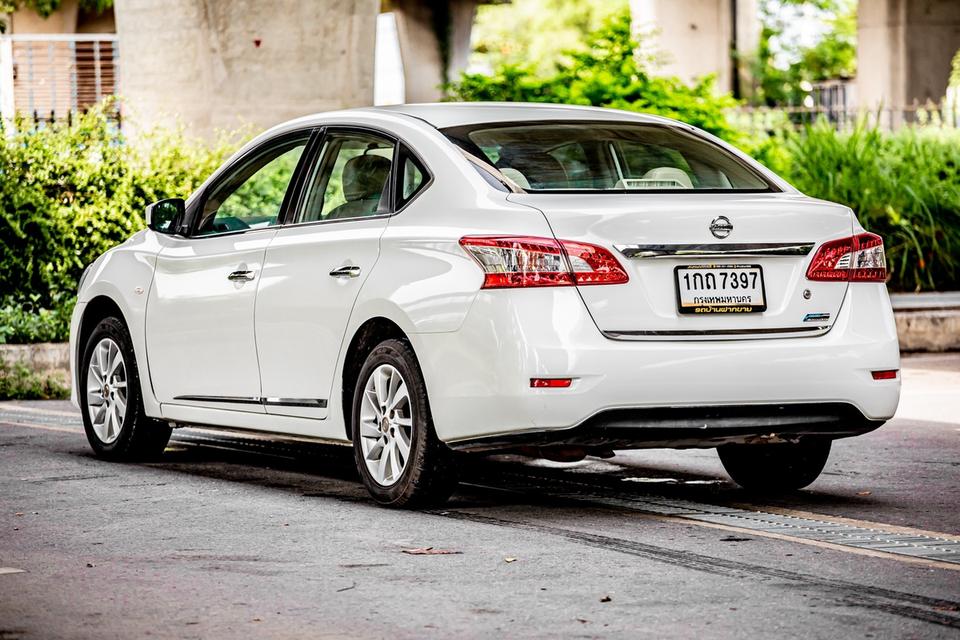 Nissan Sylphy 1.6 S ปี 2013 เกียร์ออโต้ สีขาว 4