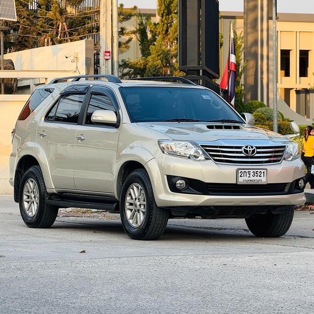 TOYOTA FORTUNER 3.0 V VNT 2WD  ( Champ )| ปี : 2013 รหัส 12AT3521