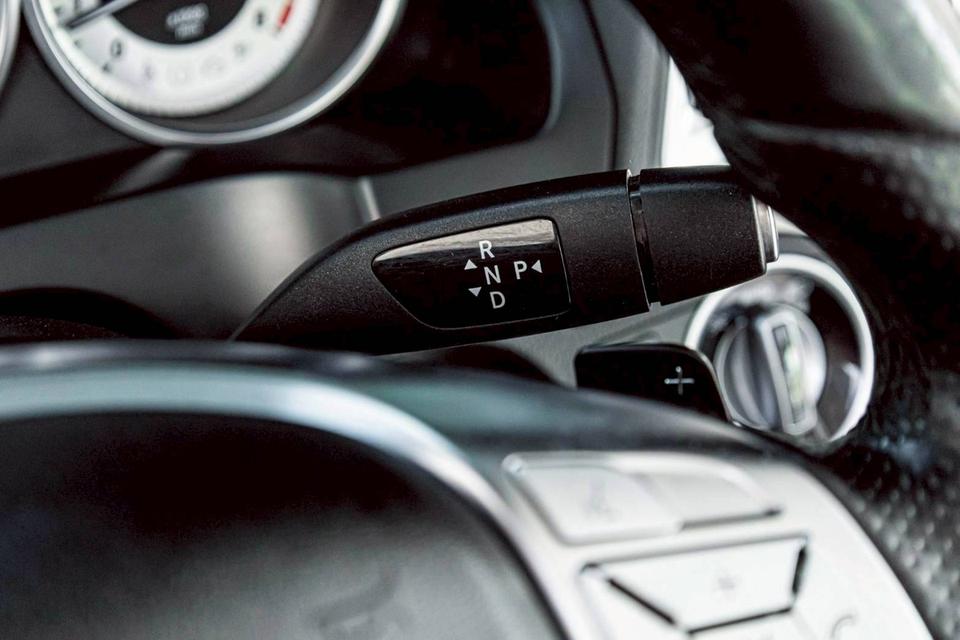 รหัสรถ PR8025 📌Mercedes-Benz E200 AMG Dynamic Convertible (2015) 14