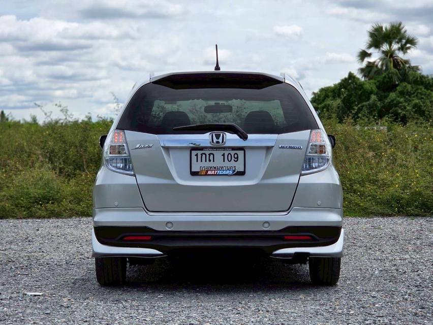 รหัสรถ NC109 Honda Jazz Hybrid ปี 2013