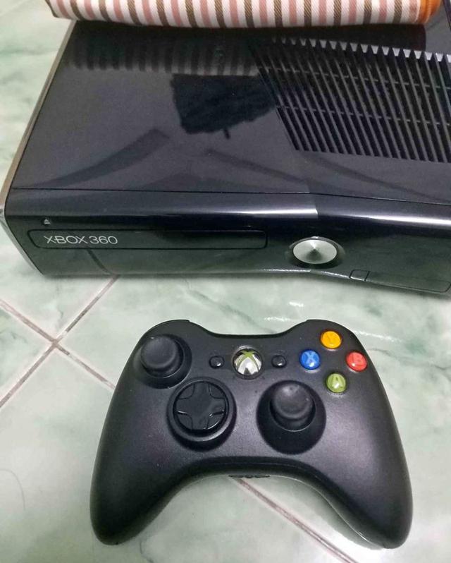เครื่องเล่นเกมส์ Xbox​ 360​ มือสอง