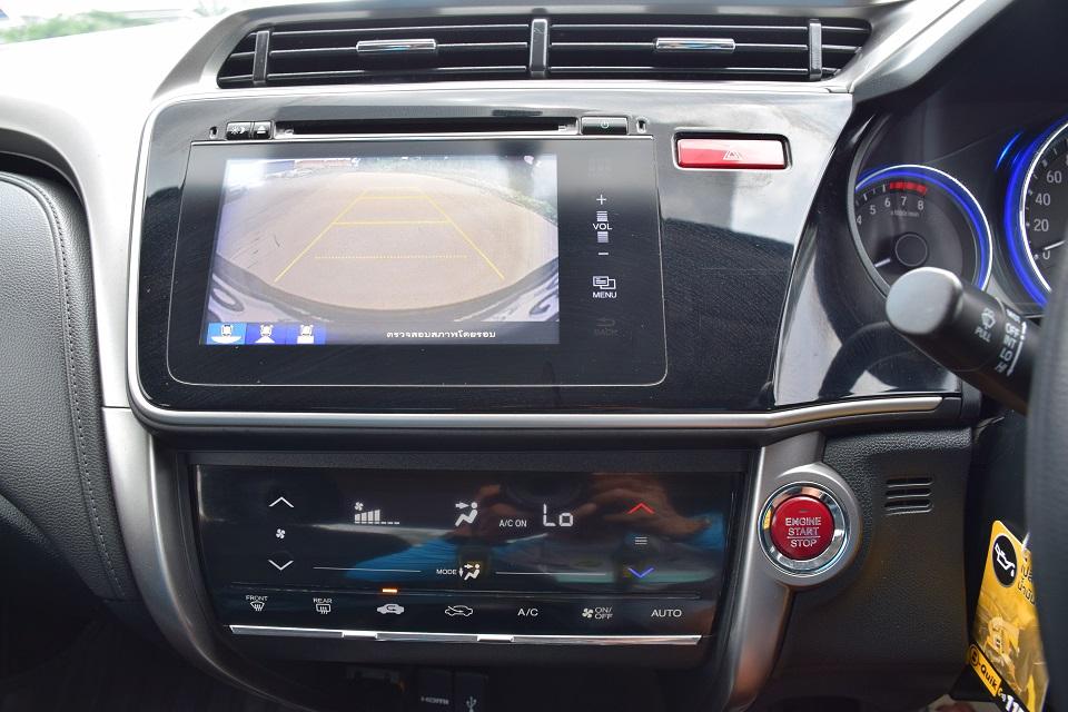 ฟรีดาวน์ /ปี2014 /ฟรีดาวน์ HONDA CITY 1.5SV เกียร์แพดเดิ้ลชิฟ /มัลติฟังชั่นส์ บลูทู๊ธ ครูสคอลโทล /พุตสต๊าท กุญแจคีเรท ครบ/โทร 0957401229 ไอดีไลน์ UTBP